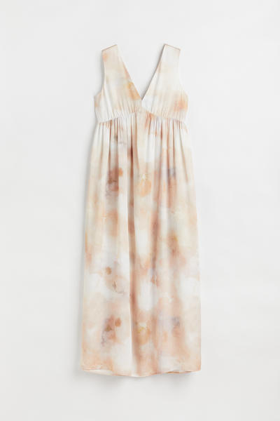 Long V-neck dress