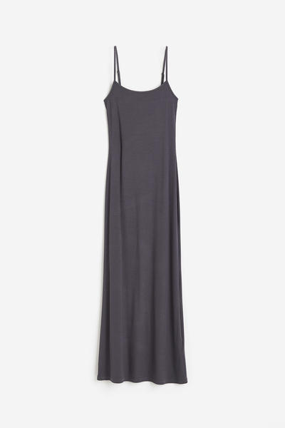 Ribbed maxi dress