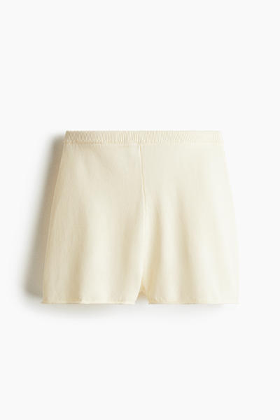 Knitted shorts