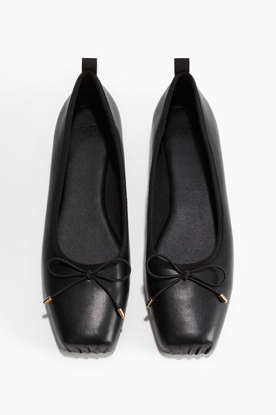 Ballet flats
