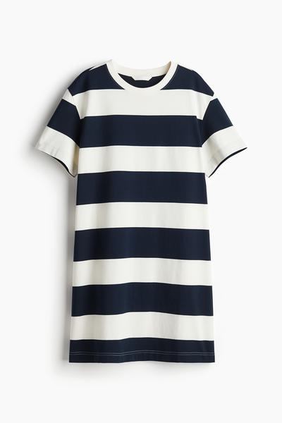 T-shirt dress