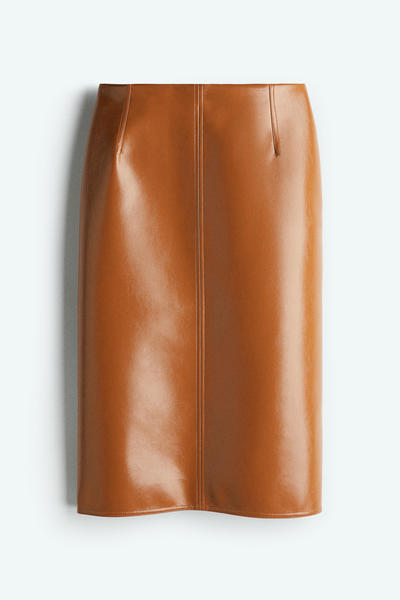Coated pencil skirt