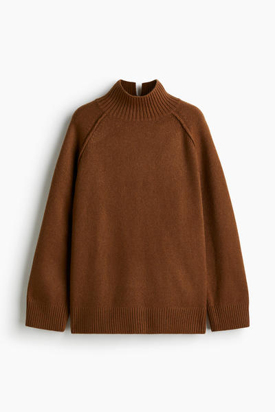 Oversized turtleneck sweater