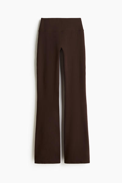 Flared sports leggings