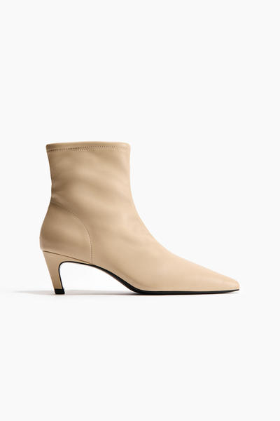 Sock-boots with heel
