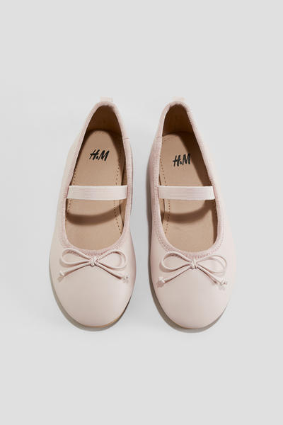 Ballet flats