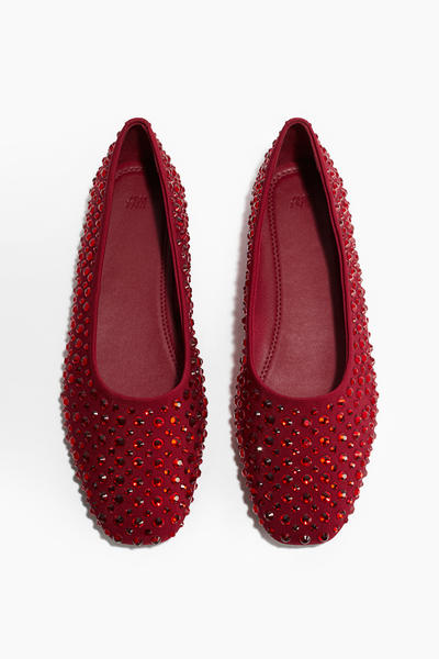 Ballet flats with embellishment