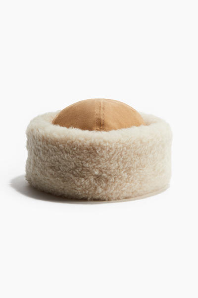 Beige hat