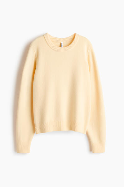 Yellow jumper