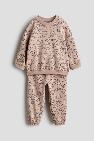 Two-piece college set