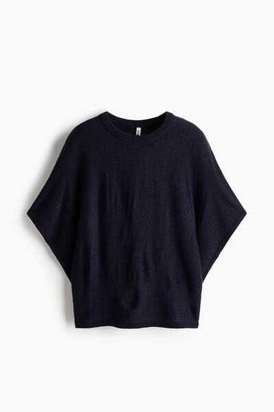 Knitted batwing top