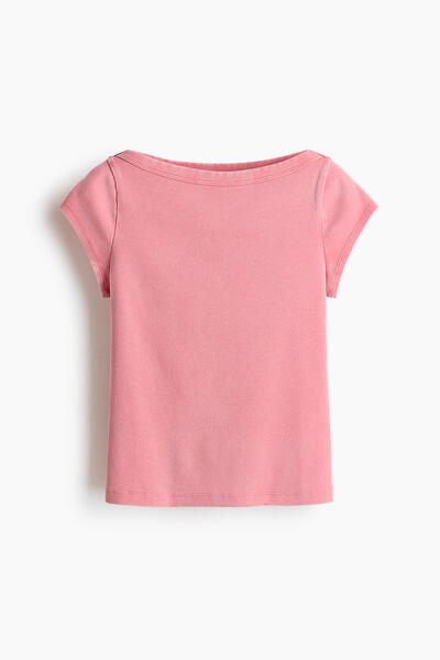 Ribbed boat-neck top