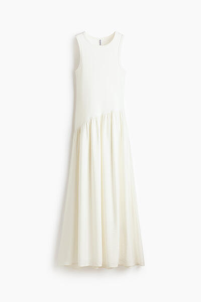 Wide skirt dress